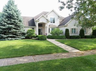 1206 Hunter Dr, Shorewood, IL