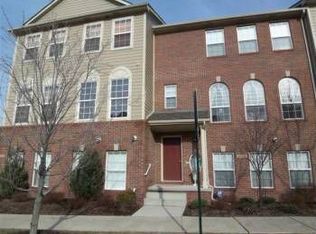 1625 Town Commons Dr, Howell, MI 48855