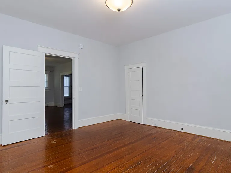 914B Bonham Ave — Photo 21
