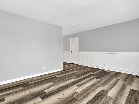 3rd image of 2850 225th Pl
