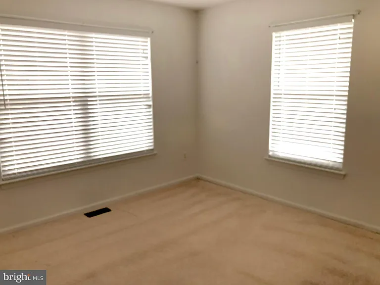 1081 Chanticleer — Photo 15