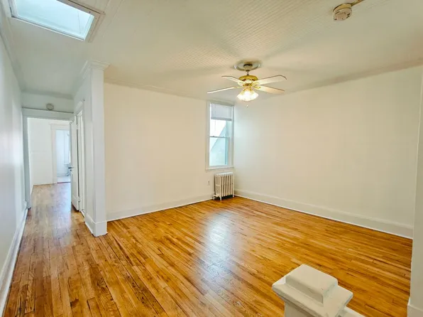 6328 Frederick Rd Floor 2, Catonsville, MD 21228