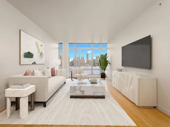 2 River Ter #15T, New York, NY 10282