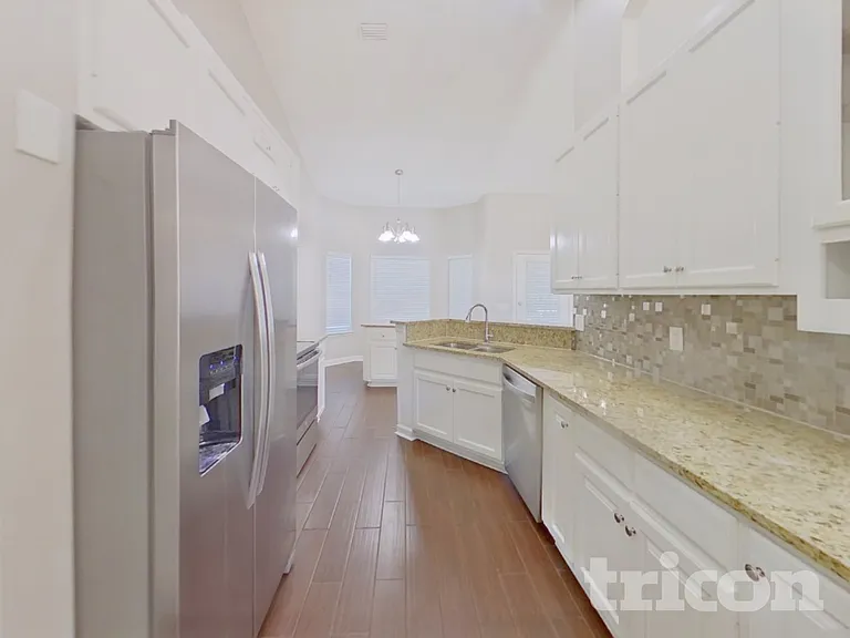 843 Magic Cove Ln — Photo 8