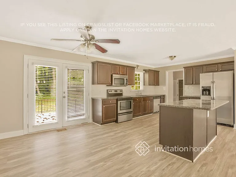 3245 Tulip Dr — Photo 4