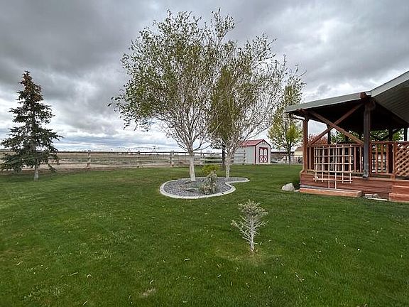 3rd image of 2335 Garey Ln