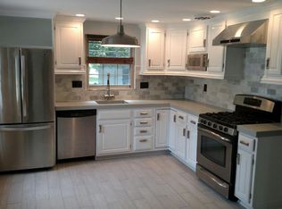 819 Florida Ave, Pittsburgh, PA 15228