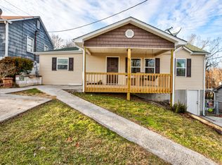500 Rose Hill Dr, La Follette, TN 37766