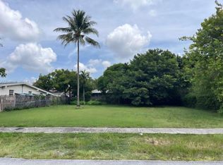 363 NE 173rd St, Miami, FL 33162