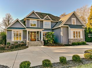 155 Vineyard Dr, Mooresville, NC 28117