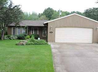 420 Michigan Ave, Elyria, OH 44035