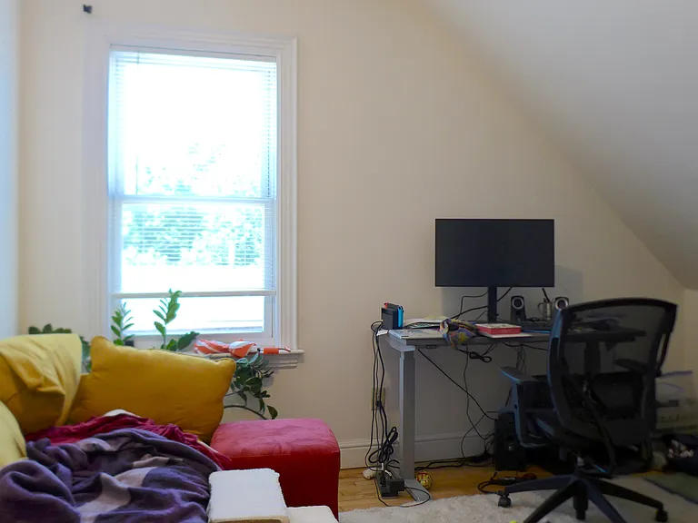 120 Gore St — Photo 9