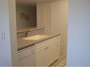 5th image of 1246 Fulgur St #104