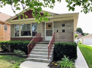 6930 29th Pl, Berwyn, IL 60402