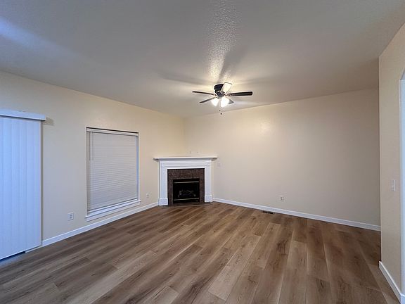 3rd image of 3306 NE 42nd Pl #3306A