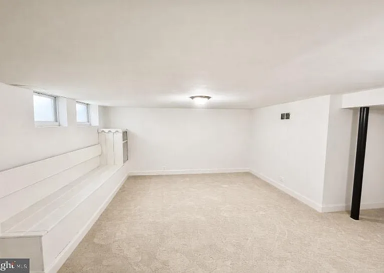 1224 Winston Ave — Photo 23