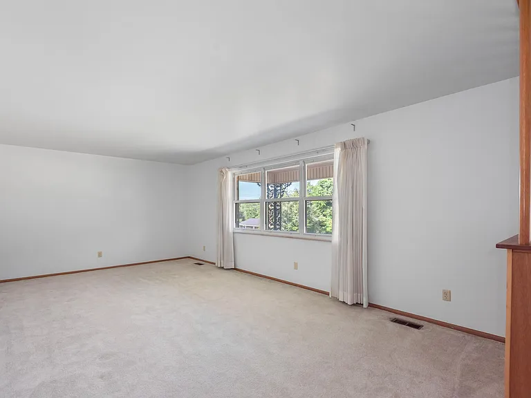 6216 Mountain Laurel Rd — Photo 23