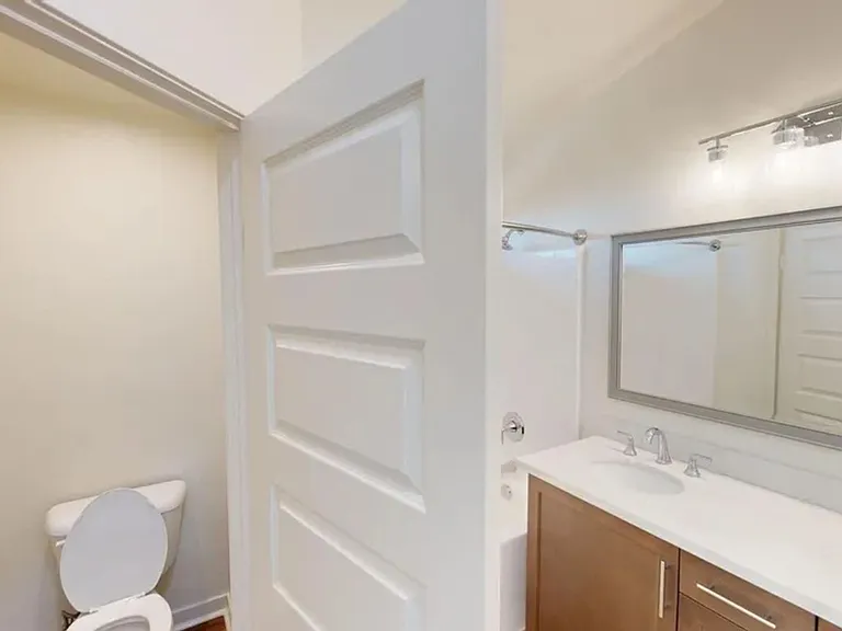 2403 Dale Ct — Photo 6