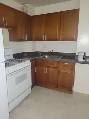 Rented by Voro Purple LLC | media 6