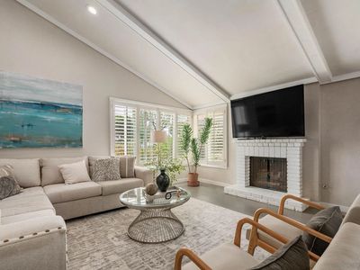 3213 Avenida Hacienda, Escondido, CA, 92029