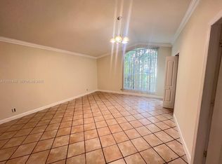 802 SW 79th Ave, Pompano Beach, FL 33068