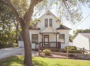 537 Martin Rd, Waterloo, IA 50701