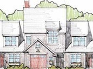 12 Main St #9, Amesbury, MA 01913