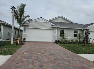 1011 Enbrook Loop, Naples, FL 34114