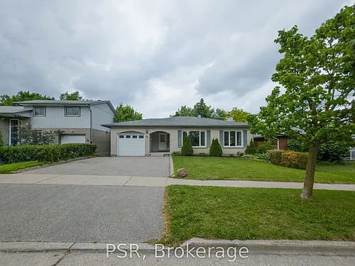 88 Upper Canada Dr Photo 1