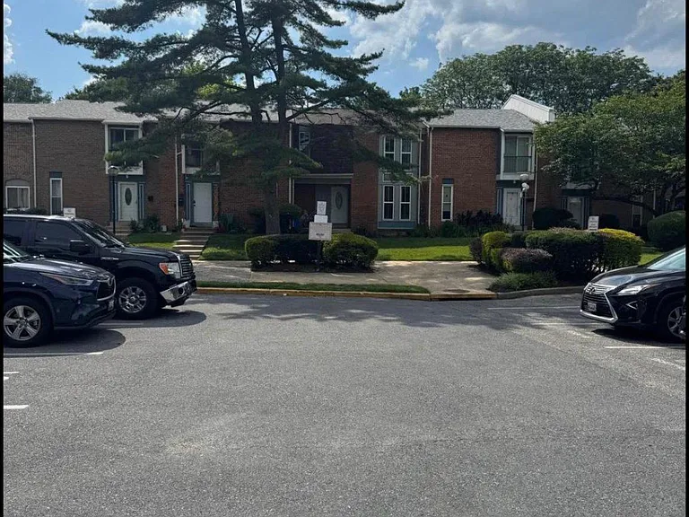 11124 Oak Leaf Dr #89 — Photo 2
