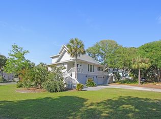 38 Beachwood W, Isle Of Palms, SC 29451