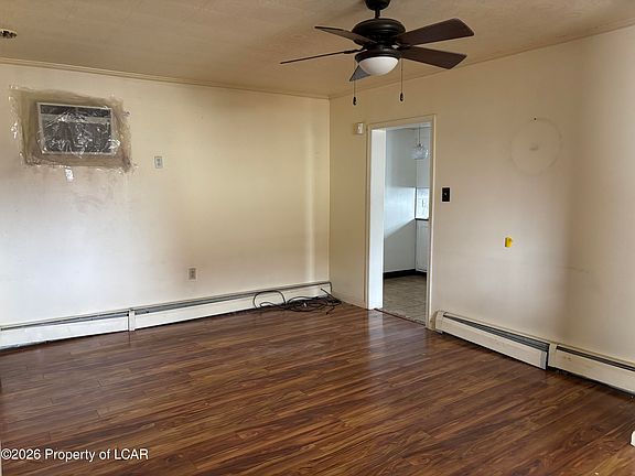 5th image of 75 Green St