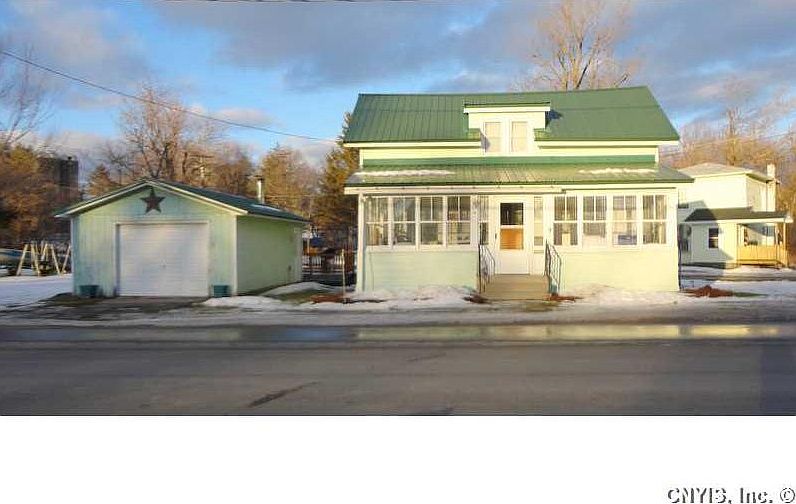 1st image of 107 Grove St