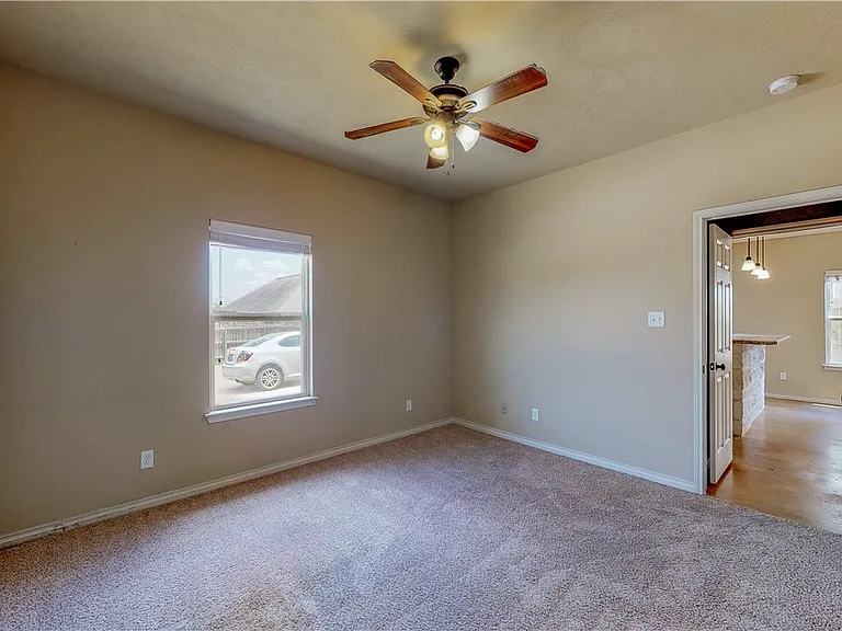 3416 Cullen Trl #A — Photo 13