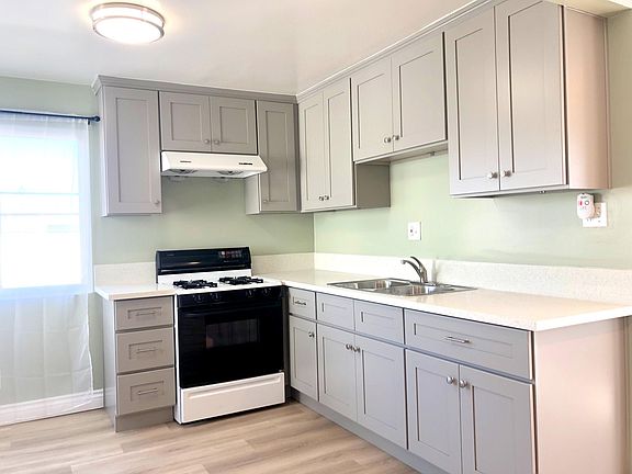 2nd image of 306 N Moore Ave #8