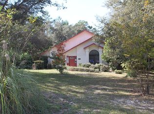 4000 N Indianhead Rd, Hernando, FL 34442