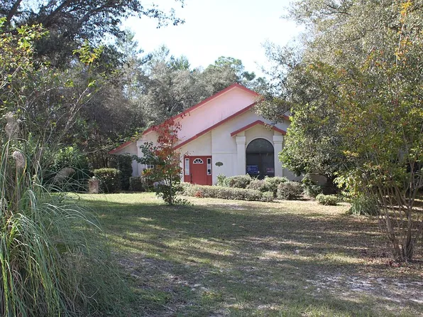 4000 N Indianhead Rd, Hernando, FL 34442