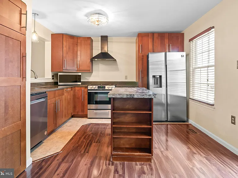 26 Wessex Ct — Photo 10