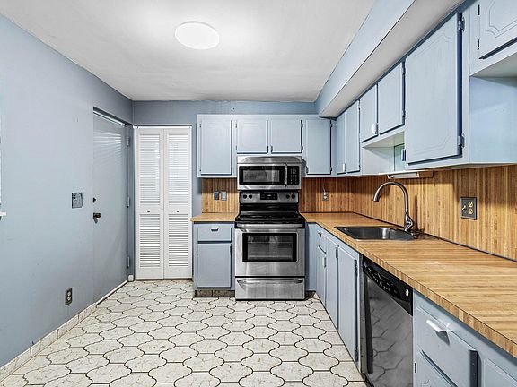 3rd image of 6000 NW 2nd Avenue #339