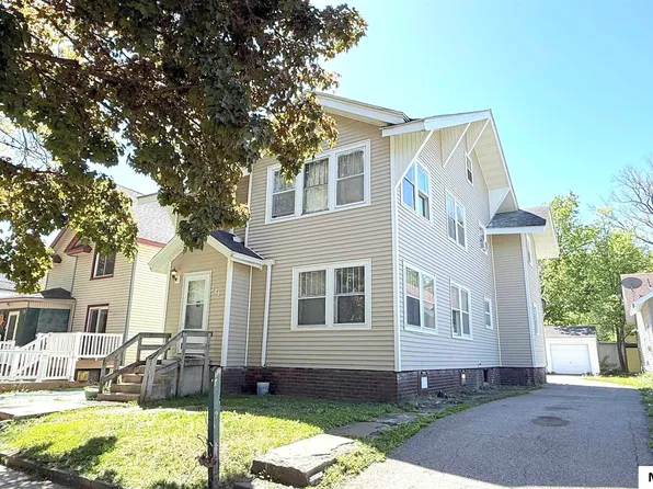 321 3rd St NW, Mason City, IA 50401