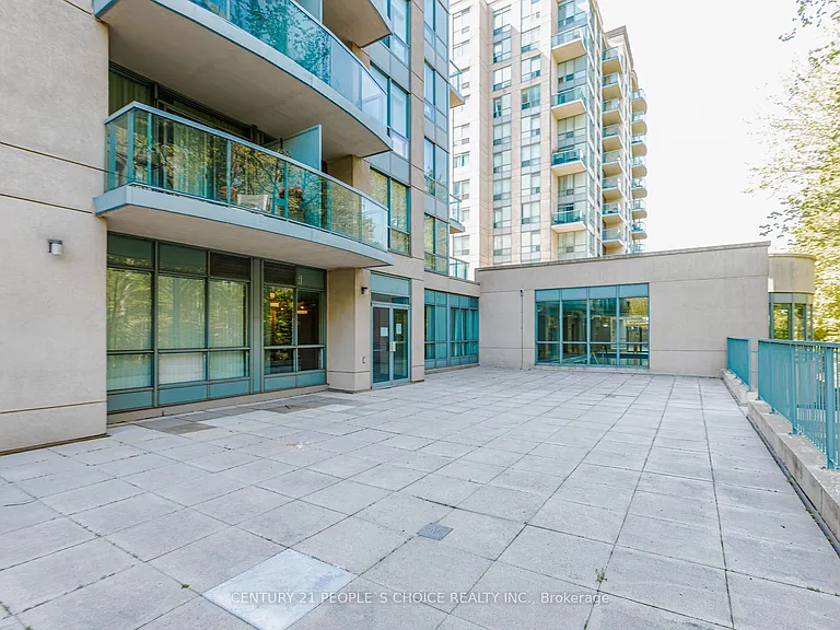 2565 Erin Centre Blvd #506 — Photo 32
