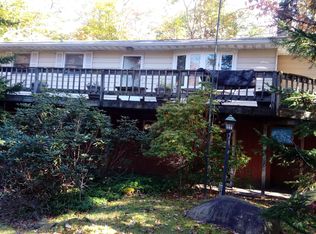 437 Stillwater Dr, Pocono Summit, PA