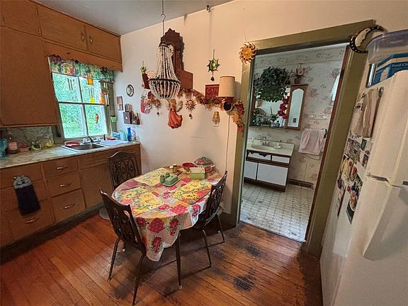 14th image of 1503 4th Street