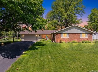 8904 W Lone Beech Dr, Muncie, IN 47304