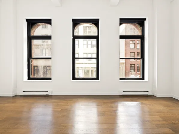 11 East 36th Street image 1 of 10