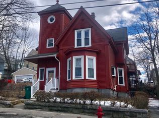 21 19th St #2, Lowell, MA 01850