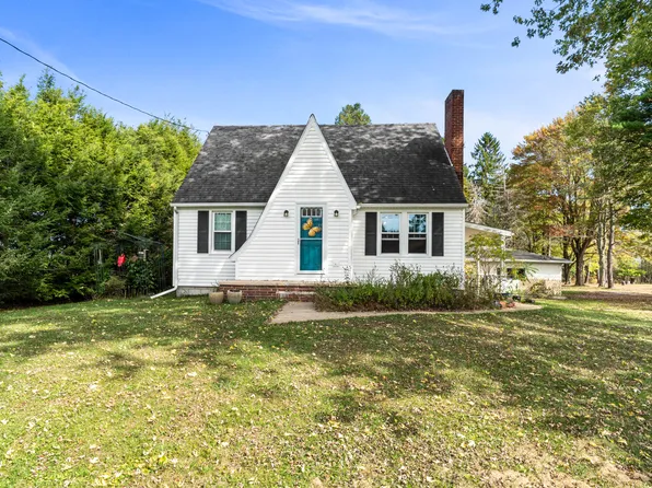 1496 Maple St, Morrisdale, PA 16858