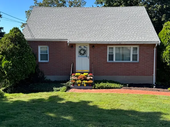 27 Baldwin Street, Meriden, CT 06451