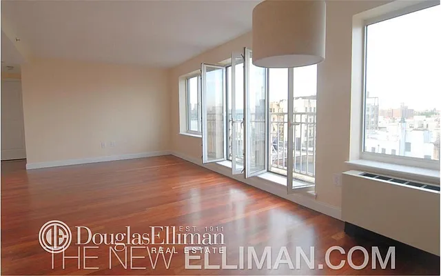 Rented by Douglas Elliman | media 22
