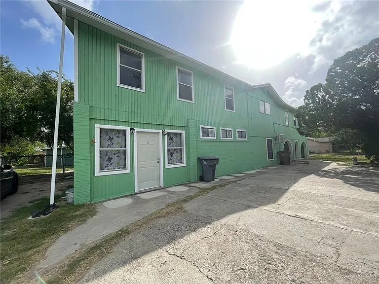 521 E Sprague St #3 — Photo 1